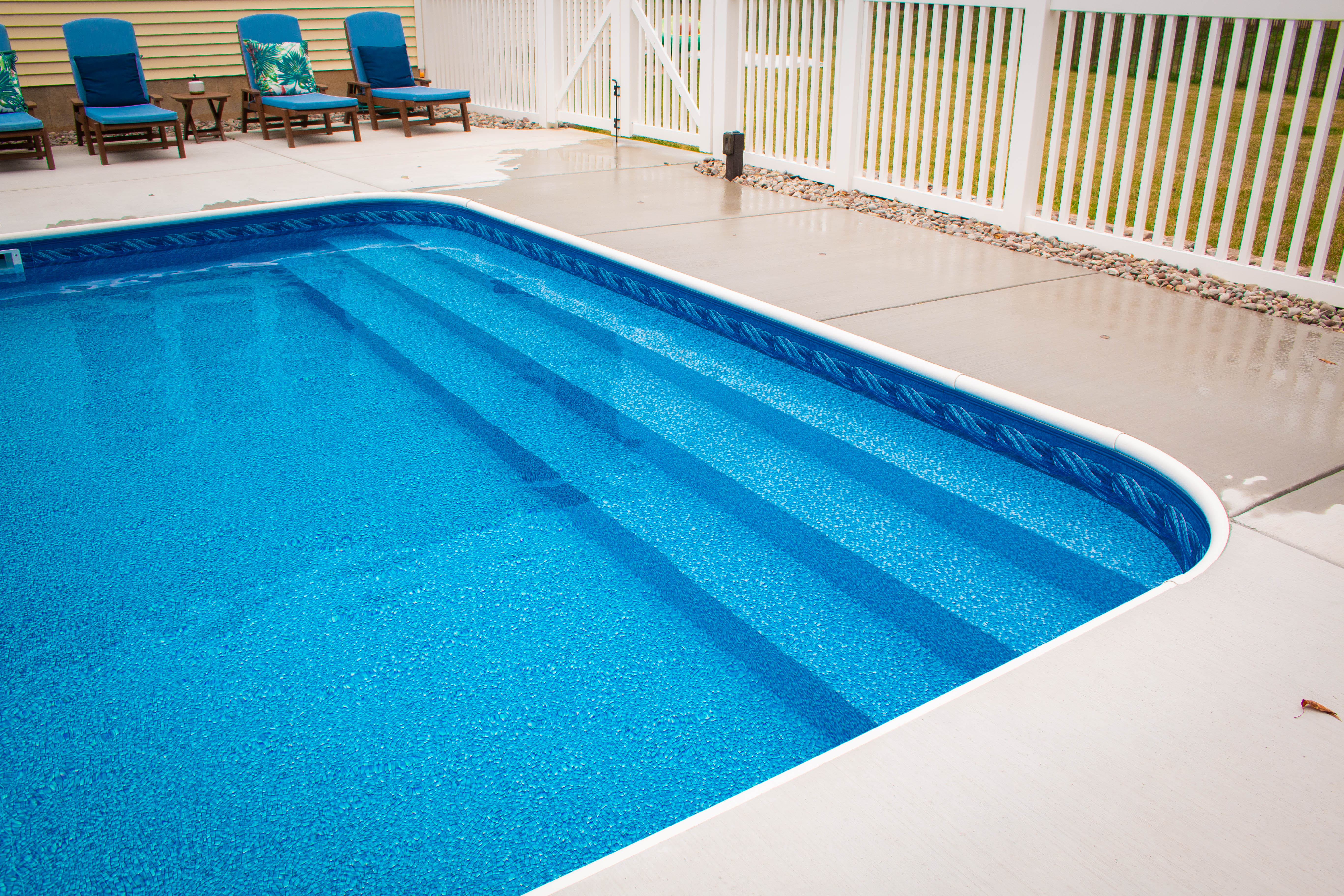 Inground Pool Stairs - North Eastern Pool & Spa